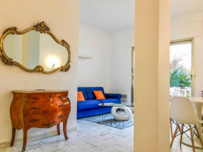 Authentic and beautiful one bedroom apartment Seafront with Garden Cannes